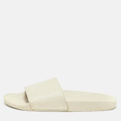 Pre-owned Gucci Cream Microssima Rubber Pool Flats Size 39