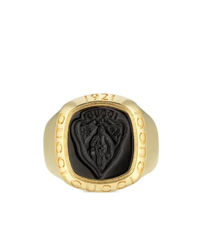 Gucci Crest Signet Ring In Gold