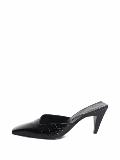 Pre-owned Gucci Croc-embossed Leather Mules In Black