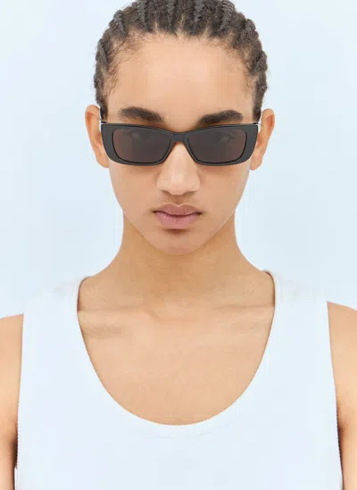 Gucci Crystal-logo Sunglasses In Black