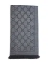 Gucci Gg Jacquard Pattern Knitted Scarf Women In Gray