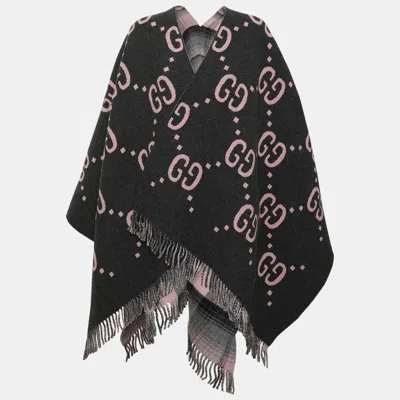 Pre-owned Gucci Dark Grey/pink Gg Logo Wool Reversible Poncho/cape In Gray