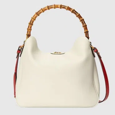 Gucci Diana Medium Shoulder Bag In White