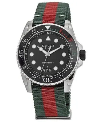 Pre-owned Gucci Dive Black Dial Green And Red Nylon Fabric Strap Men's Watch Ya136209a