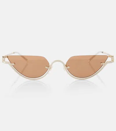 Gucci Double G Cat-eye Sunglasses In Gold
