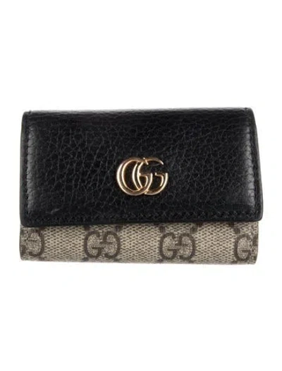 Pre-owned Gucci Double G Logo Card Holder In Black
