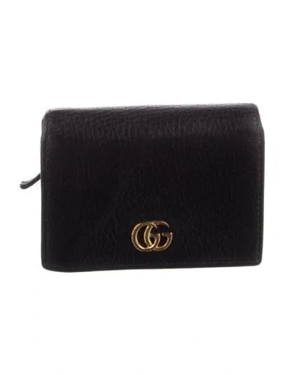 Pre-owned Gucci Double G Logo Leather Compact Wallet In Black