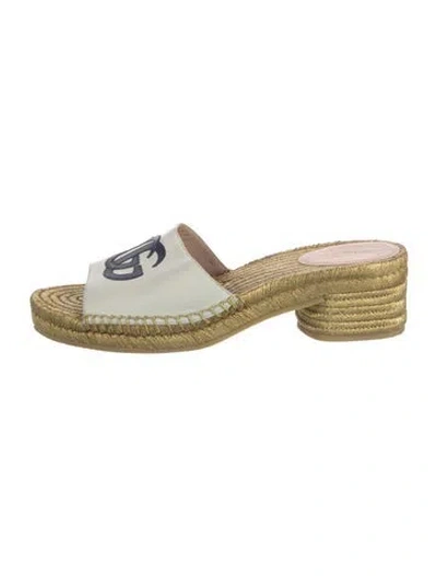 Pre-owned Gucci Double G Logo Leather Espadrilles In White