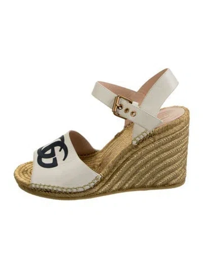 Pre-owned Gucci Double G Logo Leather Espadrilles In White