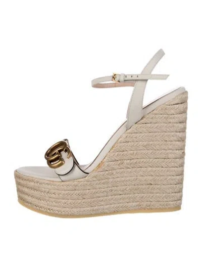 Pre-owned Gucci Double G Logo Leather Espadrilles In White