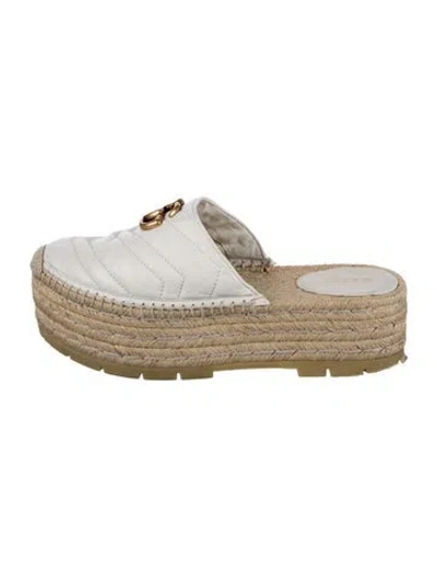 Pre-owned Gucci Double G Logo Leather Espadrilles In White