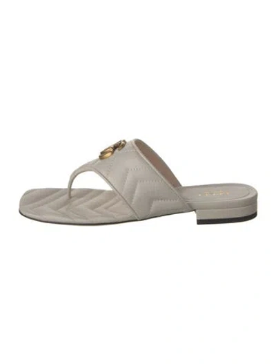 Pre-owned Gucci Double G Logo Leather Flip Flops In Neutrals