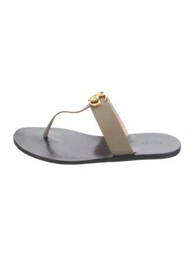 Pre-owned Gucci Double G Logo Leather Flip Flops In Neutrals