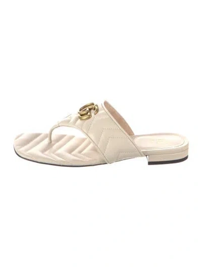Pre-owned Gucci Double G Logo Leather Flip Flops In Neutrals