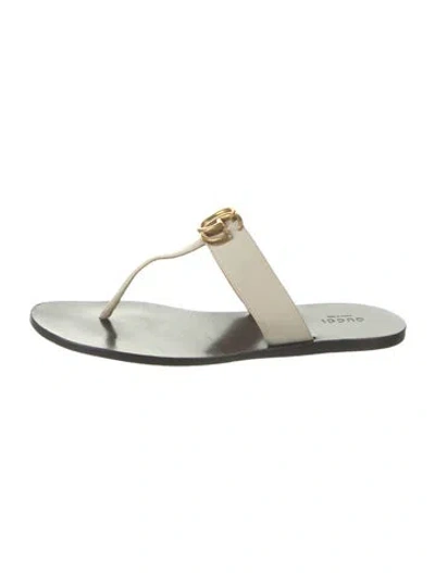 Pre-owned Gucci Double G Logo Leather Flip Flops In White