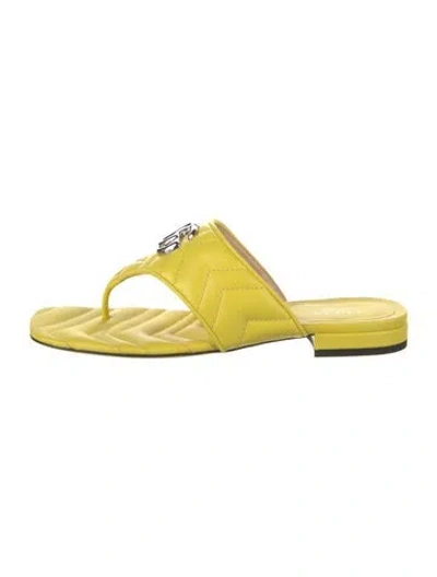 Pre-owned Gucci Double G Logo Leather Flip Flops In Yellow