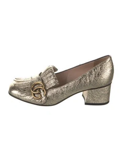 Pre-owned Gucci Double G Logo Leather Pumps In Gold/metallic