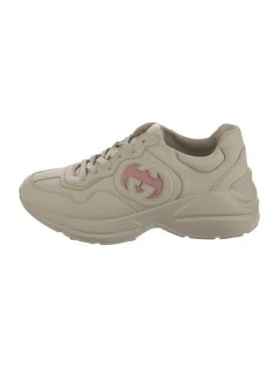 Pre-owned Gucci Double G Logo Leather Sneakers In Neutral