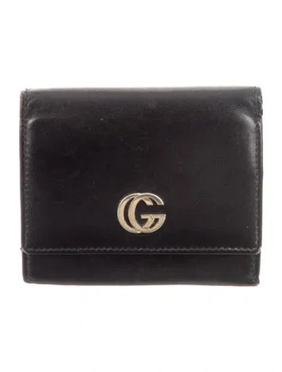 Pre-owned Gucci Double G Logo Leather Trifold Wallet In Black