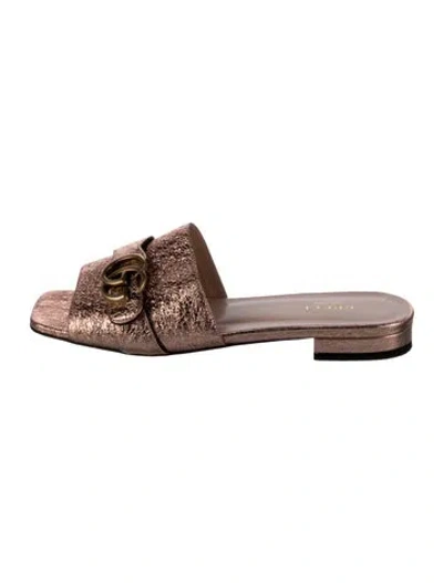 Pre-owned Gucci Double G Logo Patent Leather Slides In Gold