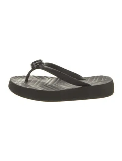 Pre-owned Gucci Double G Logo Rubber Flip Flops In Black