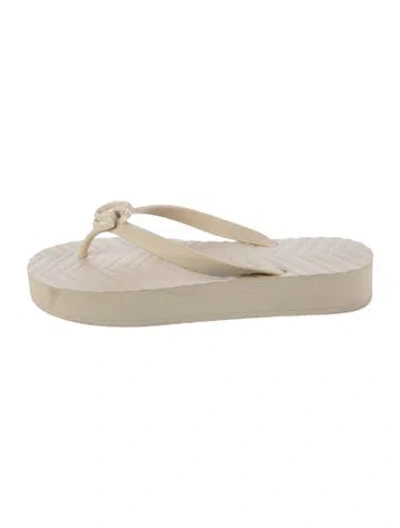 Pre-owned Gucci Double G Logo Rubber Flip Flops In Neutrals