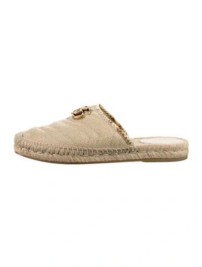 Pre-owned Gucci Double G Logo Straw Mules In Neutral