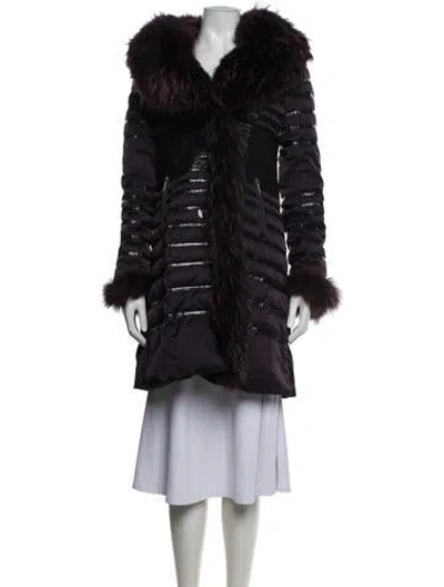 Pre-owned Gucci Down Coat In Purple