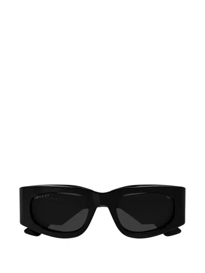 Gucci Embossed-logo Rectangle-frame Sunglasses In Black