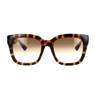 Gucci Eyewear In Brown