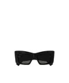 Gucci Eyewear Butterfly Frame Sunglasses In Black