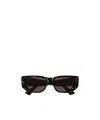 Gucci Eyewear Cat-eye Frame Sunglasses In Black