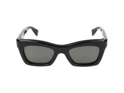 Gucci Eyewear Cat Eye Frame Sunglasses In Black