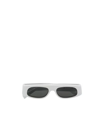 GUCCI GUCCI EYEWEAR GEOMETRIC SHAPED FRAME SUNGLASSES