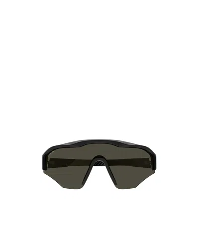 Gucci Eyewear Mask-shaped Sunglasses In Black