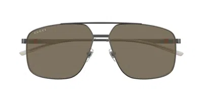 Gucci Eyewear Navigator Frame Sunglasses In Grey