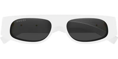 Gucci Rectangle-frame Sunglasses In White