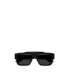 Gucci Eyewear Rectangular Frame Sunglasses In Black