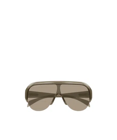 Gucci Eyewear Shield Frame Sunglasses In Green