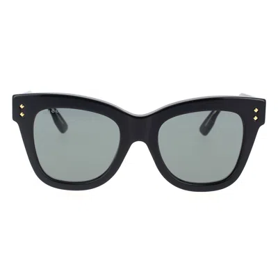 Gucci Gg1082s 001 Butterfly Sunglasses In 001 Black Black Grey