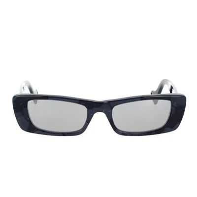 Gucci Eyewear Sunglasses In Gray