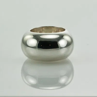 Pre-owned Gucci Fashion Designer  Sterling Silver Lady's Wide Dome Ring Us5 Made In Italy