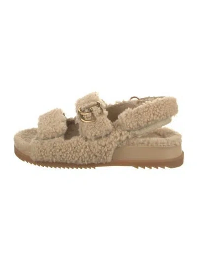 Pre-owned Gucci Faux Fur Slides In Neutral
