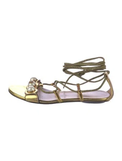 Pre-owned Gucci Faux Pearl Accents Leather Gladiator Sandals In Gold
