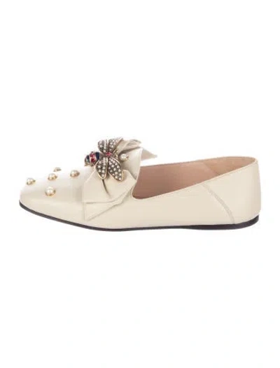 Pre-owned Gucci Faux Pearl Accents Leather Loafers In Neutral