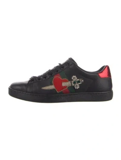 Pre-owned Gucci Faux Pearl Accents Leather Sneakers In Black