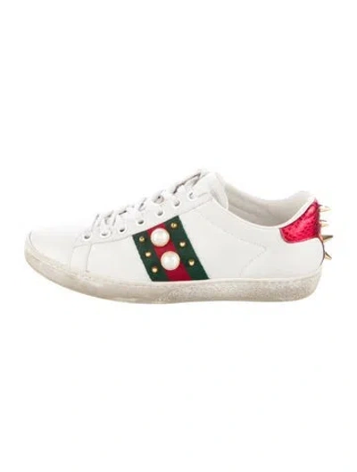 Pre-owned Gucci Faux Pearl Accents Leather Sneakers In White