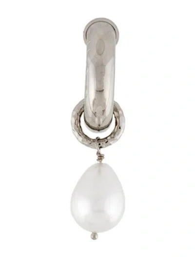 Pre-owned Gucci Faux Pearl Charm Single Clip-on Earring In White