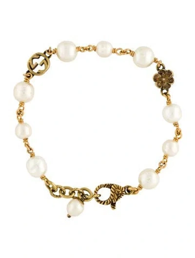 Pre-owned Gucci Faux Pearl Interlocking G Flower Bead Bracelet, 7" In White