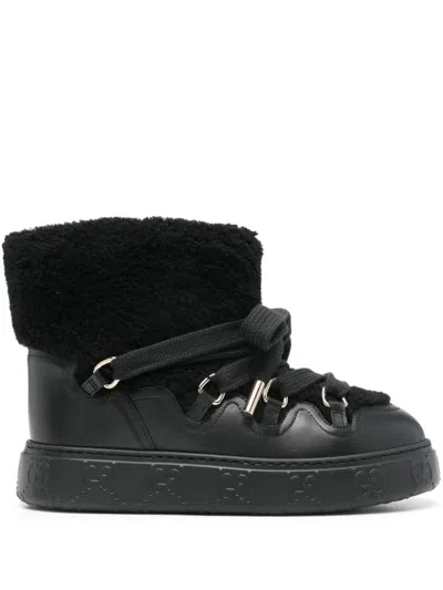 Gucci Flat Shoes